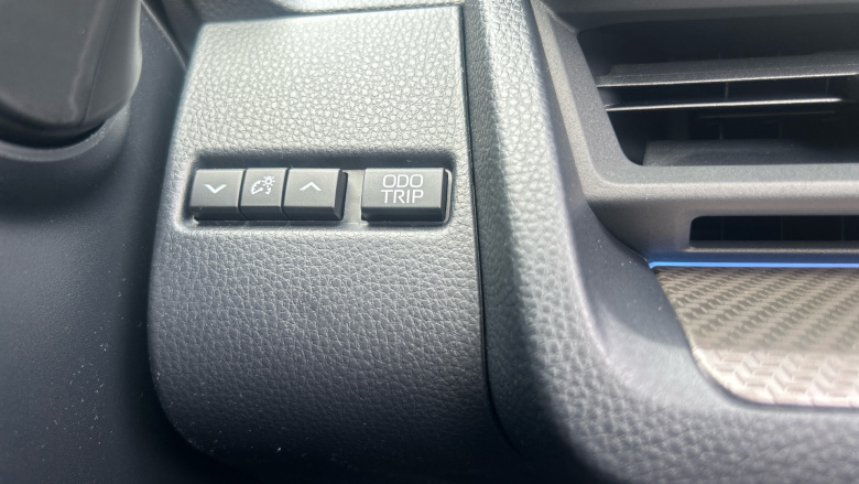 Toyota Prius 2.0 PHEV Design 5dr CVT Hatchback